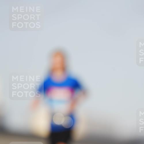 03.10.2026 - Köhlbrandbrückenlauf LAZAROV Photography http://msf.ph/oto/10689050 03.10.2026 09:40:52 Position 3  meine-sportfotos.de