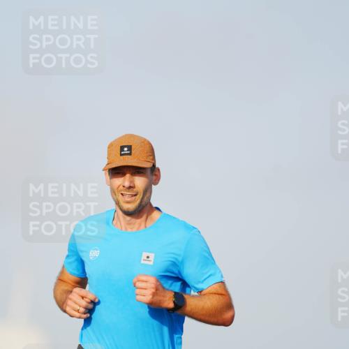 03.10.2026 - Köhlbrandbrückenlauf LAZAROV Photography http://msf.ph/oto/10689096 03.10.2026 09:41:09 Position 3 1261 meine-sportfotos.de