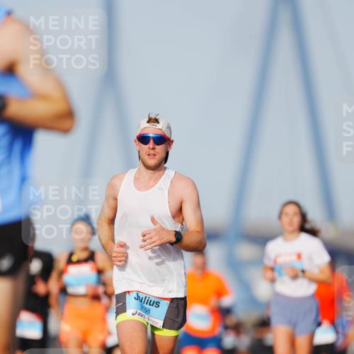 03.10.2026 - Köhlbrandbrückenlauf LAZAROV Photography http://msf.ph/oto/10689133 03.10.2026 09:41:22 Position 3 2108 meine-sportfotos.de