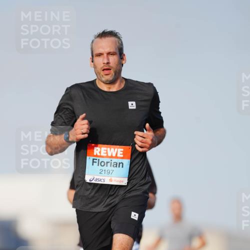 03.10.2026 - Köhlbrandbrückenlauf LAZAROV Photography http://msf.ph/oto/10689349 03.10.2026 09:42:08 Position 3 2197 meine-sportfotos.de
