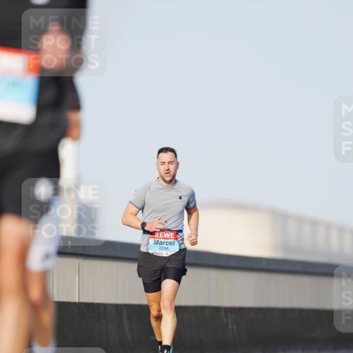 03.10.2026 - Köhlbrandbrückenlauf LAZAROV Photography http://msf.ph/oto/10689357 03.10.2026 09:42:08 Position 3 2206 meine-sportfotos.de