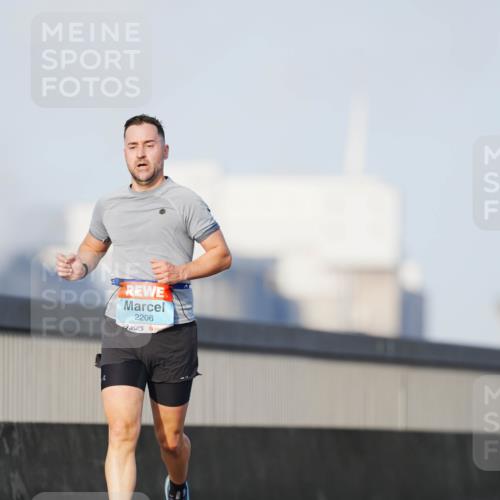 03.10.2026 - Köhlbrandbrückenlauf LAZAROV Photography http://msf.ph/oto/10689379 03.10.2026 09:42:12 Position 3 2206 meine-sportfotos.de