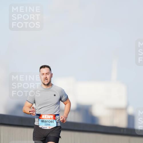 03.10.2026 - Köhlbrandbrückenlauf LAZAROV Photography http://msf.ph/oto/10689381 03.10.2026 09:42:12 Position 3 2206 meine-sportfotos.de