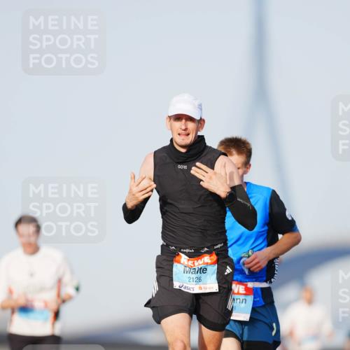 03.10.2026 - Köhlbrandbrückenlauf LAZAROV Photography http://msf.ph/oto/10689397 03.10.2026 09:42:24 Position 3 2126 meine-sportfotos.de