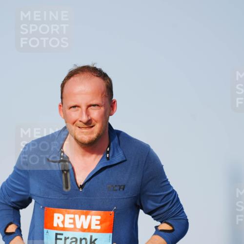 03.10.2026 - Köhlbrandbrückenlauf LAZAROV Photography http://msf.ph/oto/10689453 03.10.2026 09:42:35 Position 3 2375 meine-sportfotos.de