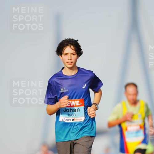 03.10.2026 - Köhlbrandbrückenlauf LAZAROV Photography http://msf.ph/oto/10689517 03.10.2026 09:42:47 Position 3 1288 meine-sportfotos.de