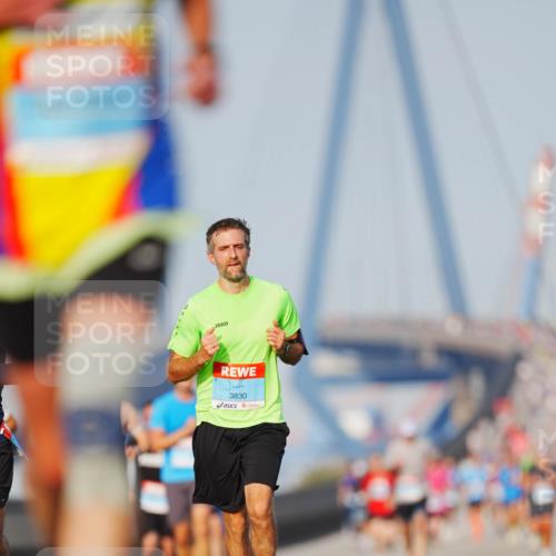 03.10.2026 - Köhlbrandbrückenlauf LAZAROV Photography http://msf.ph/oto/10689539 03.10.2026 09:42:52 Position 3 3830 meine-sportfotos.de