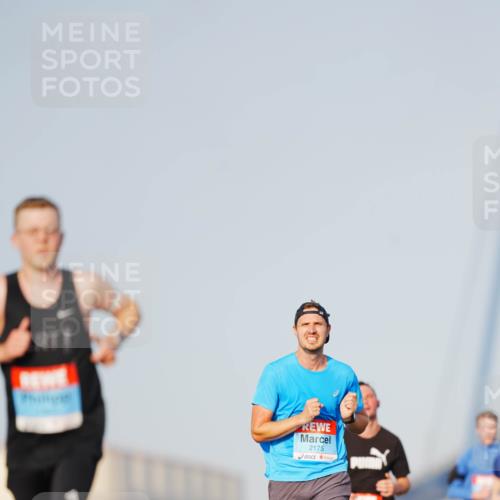 03.10.2026 - Köhlbrandbrückenlauf LAZAROV Photography http://msf.ph/oto/10689567 03.10.2026 09:43:00 Position 3 2175 meine-sportfotos.de