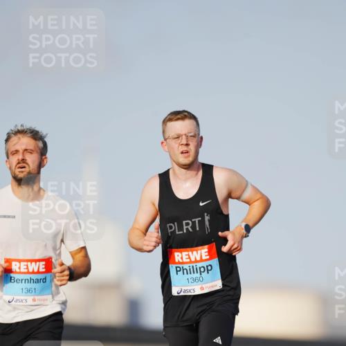 03.10.2026 - Köhlbrandbrückenlauf LAZAROV Photography http://msf.ph/oto/10689569 03.10.2026 09:43:01 Position 3 1361, 1360 meine-sportfotos.de