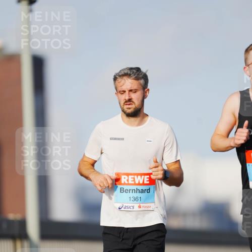 03.10.2026 - Köhlbrandbrückenlauf LAZAROV Photography http://msf.ph/oto/10689574 03.10.2026 09:43:01 Position 3 2013, 1361 meine-sportfotos.de