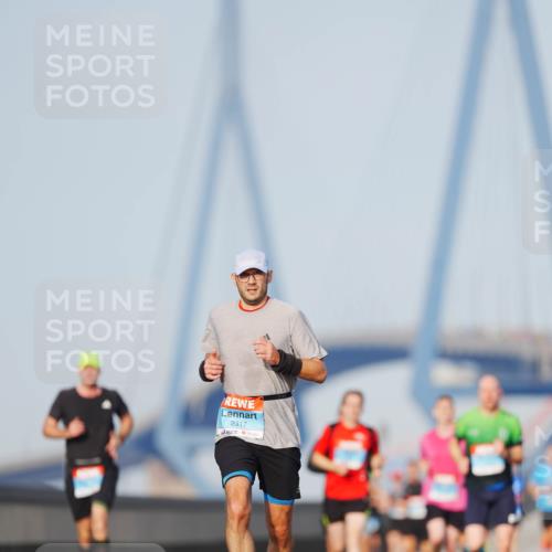03.10.2026 - Köhlbrandbrückenlauf LAZAROV Photography http://msf.ph/oto/10689600 03.10.2026 09:43:10 Position 3 2317 meine-sportfotos.de