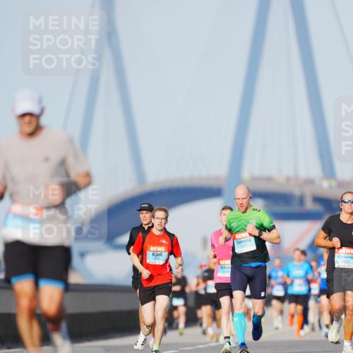 03.10.2026 - Köhlbrandbrückenlauf LAZAROV Photography http://msf.ph/oto/10689613 03.10.2026 09:43:12 Position 3 1241, 3457, 2235 meine-sportfotos.de