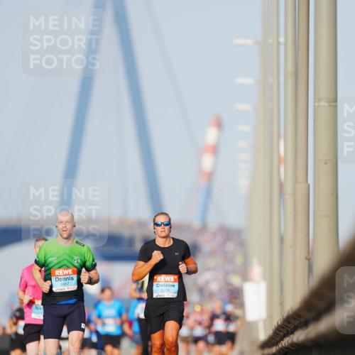 03.10.2026 - Köhlbrandbrückenlauf LAZAROV Photography http://msf.ph/oto/10689625 03.10.2026 09:43:14 Position 3 3457, 2235 meine-sportfotos.de