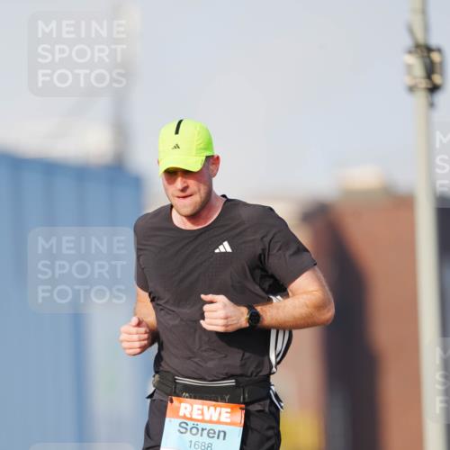 03.10.2026 - Köhlbrandbrückenlauf LAZAROV Photography http://msf.ph/oto/10689660 03.10.2026 09:43:23 Position 3 1688 meine-sportfotos.de