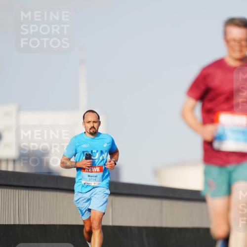 03.10.2026 - Köhlbrandbrückenlauf LAZAROV Photography http://msf.ph/oto/10689732 03.10.2026 09:43:44 Position 3 3714 meine-sportfotos.de