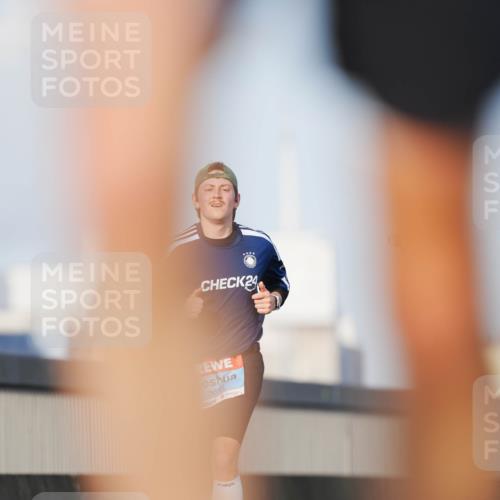 03.10.2026 - Köhlbrandbrückenlauf LAZAROV Photography http://msf.ph/oto/10689764 03.10.2026 09:43:53 Position 3 3699 meine-sportfotos.de