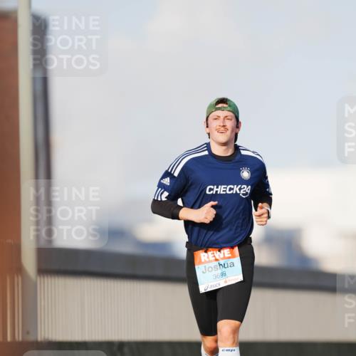 03.10.2026 - Köhlbrandbrückenlauf LAZAROV Photography http://msf.ph/oto/10689766 03.10.2026 09:43:54 Position 3 24, 3699 meine-sportfotos.de