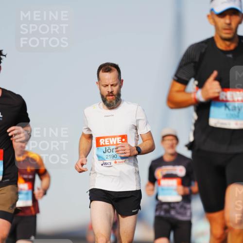 03.10.2026 - Köhlbrandbrückenlauf LAZAROV Photography http://msf.ph/oto/10689774 03.10.2026 09:43:56 Position 3 2190 meine-sportfotos.de