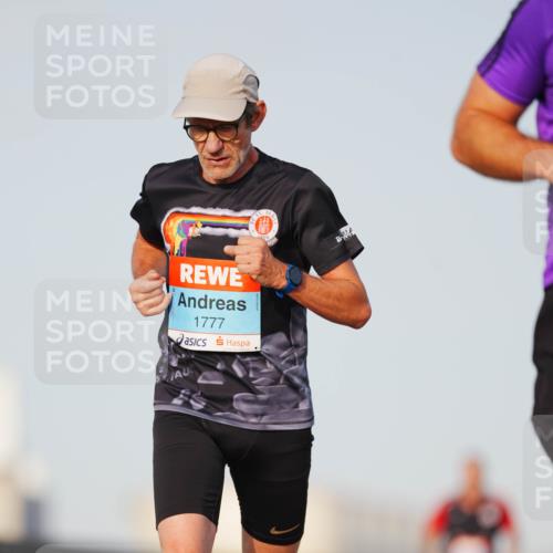 03.10.2026 - Köhlbrandbrückenlauf LAZAROV Photography http://msf.ph/oto/10689808 03.10.2026 09:44:01 Position 3 1777 meine-sportfotos.de