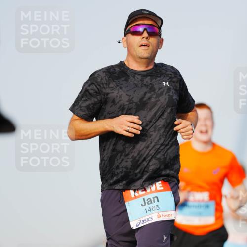 03.10.2026 - Köhlbrandbrückenlauf LAZAROV Photography http://msf.ph/oto/10689814 03.10.2026 09:44:02 Position 3 1465 meine-sportfotos.de