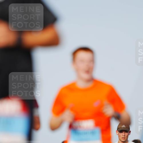 03.10.2026 - Köhlbrandbrückenlauf LAZAROV Photography http://msf.ph/oto/10689829 03.10.2026 09:44:05 Position 3 3845 meine-sportfotos.de