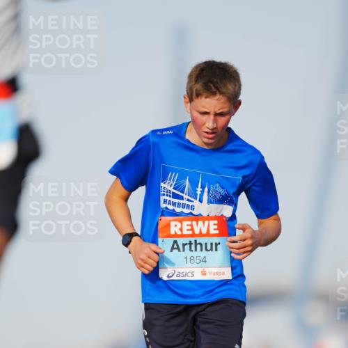 03.10.2026 - Köhlbrandbrückenlauf LAZAROV Photography http://msf.ph/oto/10689861 03.10.2026 09:44:10 Position 3 1854 meine-sportfotos.de