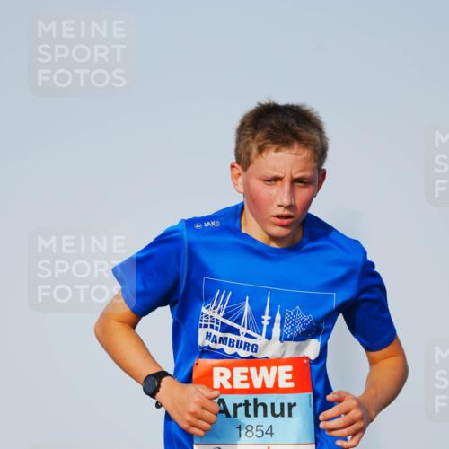 03.10.2026 - Köhlbrandbrückenlauf LAZAROV Photography http://msf.ph/oto/10689874 03.10.2026 09:44:12 Position 3 1854 meine-sportfotos.de