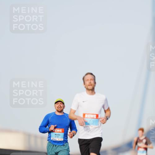 03.10.2026 - Köhlbrandbrückenlauf LAZAROV Photography http://msf.ph/oto/10689888 03.10.2026 09:44:17 Position 3 3787 meine-sportfotos.de
