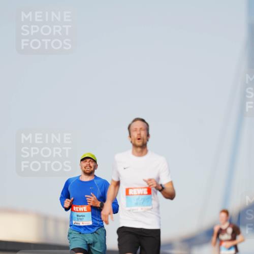 03.10.2026 - Köhlbrandbrückenlauf LAZAROV Photography http://msf.ph/oto/10689890 03.10.2026 09:44:17 Position 3 3787 meine-sportfotos.de