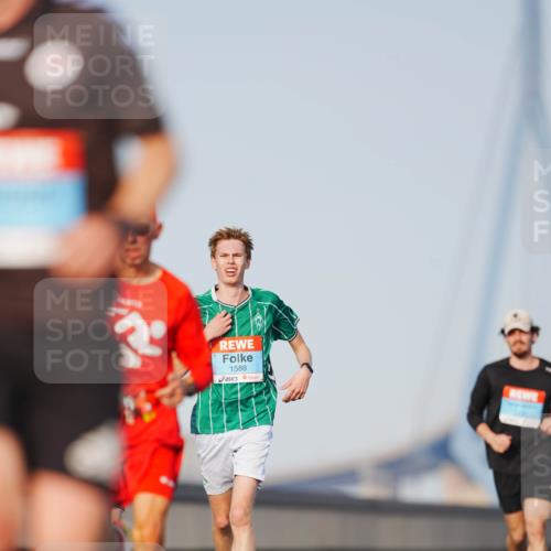 03.10.2026 - Köhlbrandbrückenlauf LAZAROV Photography http://msf.ph/oto/10689946 03.10.2026 09:44:27 Position 3 1588 meine-sportfotos.de