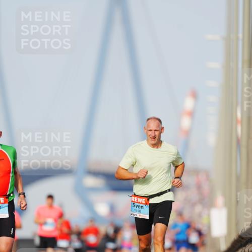 03.10.2026 - Köhlbrandbrückenlauf LAZAROV Photography http://msf.ph/oto/10689982 03.10.2026 09:44:32 Position 3 1196 meine-sportfotos.de