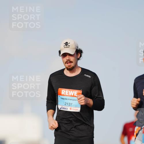 03.10.2026 - Köhlbrandbrückenlauf LAZAROV Photography http://msf.ph/oto/10689998 03.10.2026 09:44:35 Position 3 2137 meine-sportfotos.de