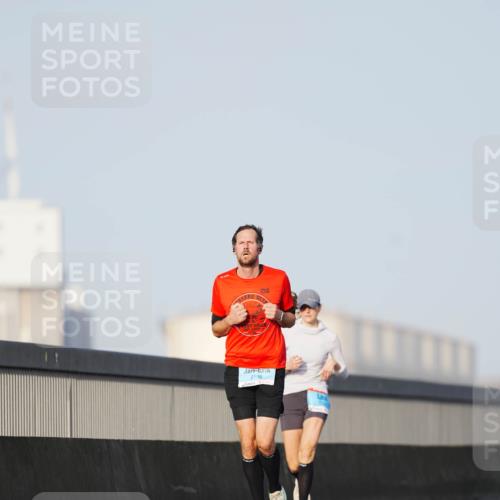 03.10.2026 - Köhlbrandbrückenlauf LAZAROV Photography http://msf.ph/oto/10690072 03.10.2026 09:44:52 Position 3 2198 meine-sportfotos.de
