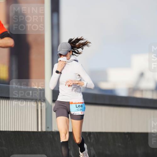 03.10.2026 - Köhlbrandbrückenlauf LAZAROV Photography http://msf.ph/oto/10690109 03.10.2026 09:45:00 Position 3 1, 1234 meine-sportfotos.de