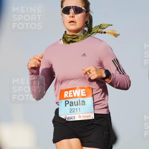 03.10.2026 - Köhlbrandbrückenlauf LAZAROV Photography http://msf.ph/oto/10690140 03.10.2026 09:45:09 Position 3 2211 meine-sportfotos.de