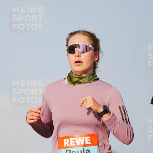 03.10.2026 - Köhlbrandbrückenlauf LAZAROV Photography http://msf.ph/oto/10690144 03.10.2026 09:45:09 Position 3 2211 meine-sportfotos.de