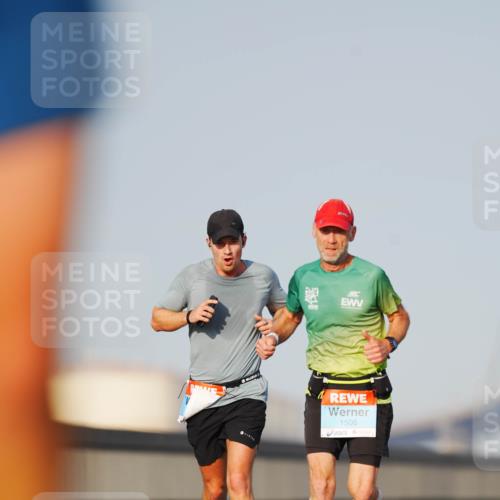 03.10.2026 - Köhlbrandbrückenlauf LAZAROV Photography http://msf.ph/oto/10690152 03.10.2026 09:45:11 Position 3 1506 meine-sportfotos.de