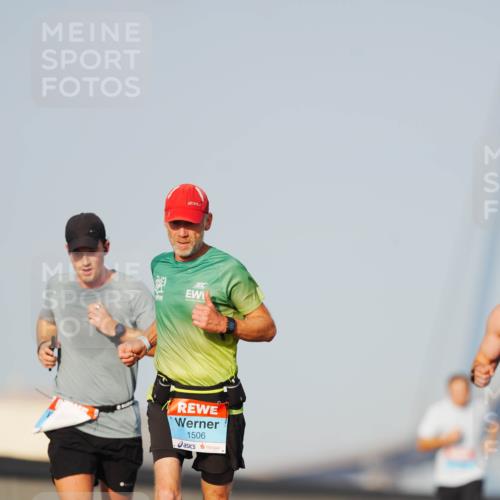 03.10.2026 - Köhlbrandbrückenlauf LAZAROV Photography http://msf.ph/oto/10690160 03.10.2026 09:45:12 Position 3 1506 meine-sportfotos.de