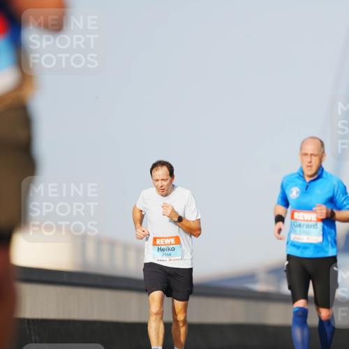 03.10.2026 - Köhlbrandbrückenlauf LAZAROV Photography http://msf.ph/oto/10690184 03.10.2026 09:45:17 Position 3 2164, 1703 meine-sportfotos.de