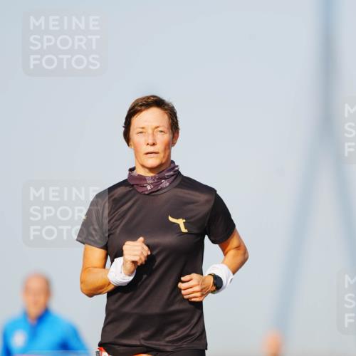 03.10.2026 - Köhlbrandbrückenlauf LAZAROV Photography http://msf.ph/oto/10690191 03.10.2026 09:45:19 Position 3 1102 meine-sportfotos.de