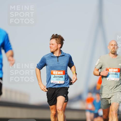03.10.2026 - Köhlbrandbrückenlauf LAZAROV Photography http://msf.ph/oto/10690204 03.10.2026 09:45:22 Position 3 1371, 2222 meine-sportfotos.de
