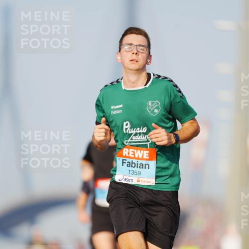 03.10.2026 - Köhlbrandbrückenlauf LAZAROV Photography http://msf.ph/oto/10690244 03.10.2026 09:45:31 Position 3 1359 meine-sportfotos.de