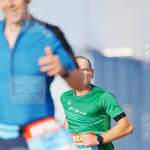 03.10.2026 - Köhlbrandbrückenlauf LAZAROV Photography http://msf.ph/oto/10690290 03.10.2026 09:45:47 Position 3 1054 meine-sportfotos.de