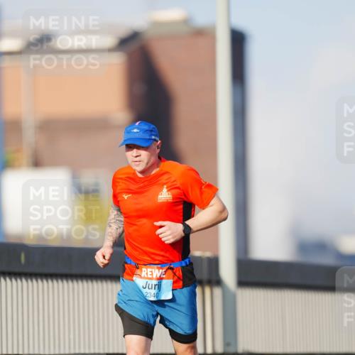 03.10.2026 - Köhlbrandbrückenlauf LAZAROV Photography http://msf.ph/oto/10690323 03.10.2026 09:45:53 Position 3 2340 meine-sportfotos.de