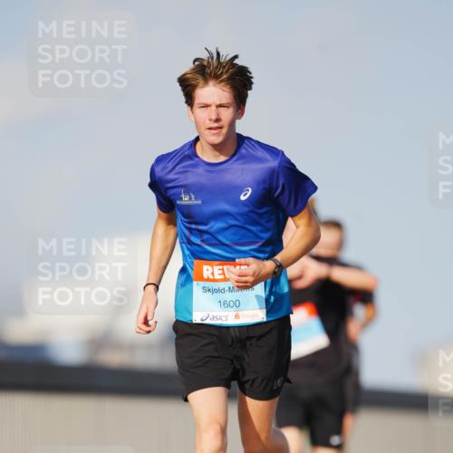 03.10.2026 - Köhlbrandbrückenlauf LAZAROV Photography http://msf.ph/oto/10690327 03.10.2026 09:45:54 Position 3 1600 meine-sportfotos.de