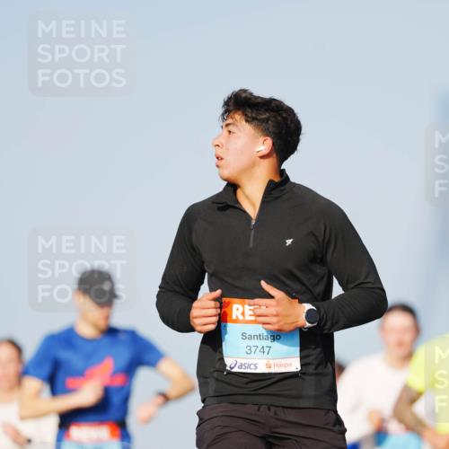 03.10.2026 - Köhlbrandbrückenlauf LAZAROV Photography http://msf.ph/oto/10690339 03.10.2026 09:45:56 Position 3 3747 meine-sportfotos.de