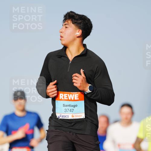 03.10.2026 - Köhlbrandbrückenlauf LAZAROV Photography http://msf.ph/oto/10690345 03.10.2026 09:45:57 Position 3 3747 meine-sportfotos.de
