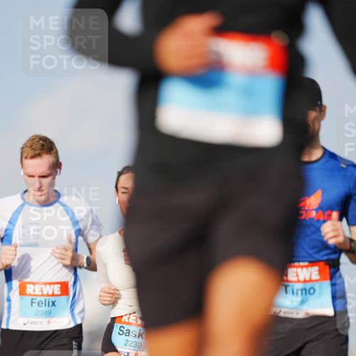 03.10.2026 - Köhlbrandbrückenlauf LAZAROV Photography http://msf.ph/oto/10690354 03.10.2026 09:45:59 Position 3 2389, 2239 meine-sportfotos.de