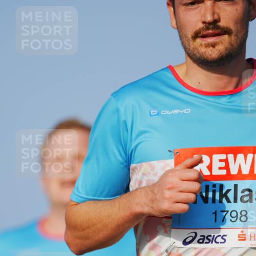 03.10.2026 - Köhlbrandbrückenlauf LAZAROV Photography http://msf.ph/oto/10690413 03.10.2026 09:46:11 Position 3 40, 1798 meine-sportfotos.de
