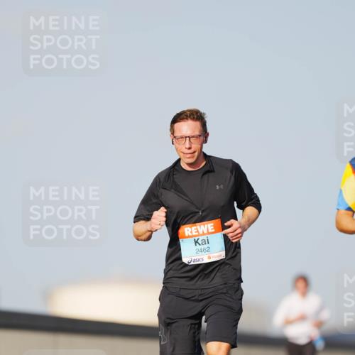 03.10.2026 - Köhlbrandbrückenlauf LAZAROV Photography http://msf.ph/oto/10690428 03.10.2026 09:46:17 Position 3 2462 meine-sportfotos.de